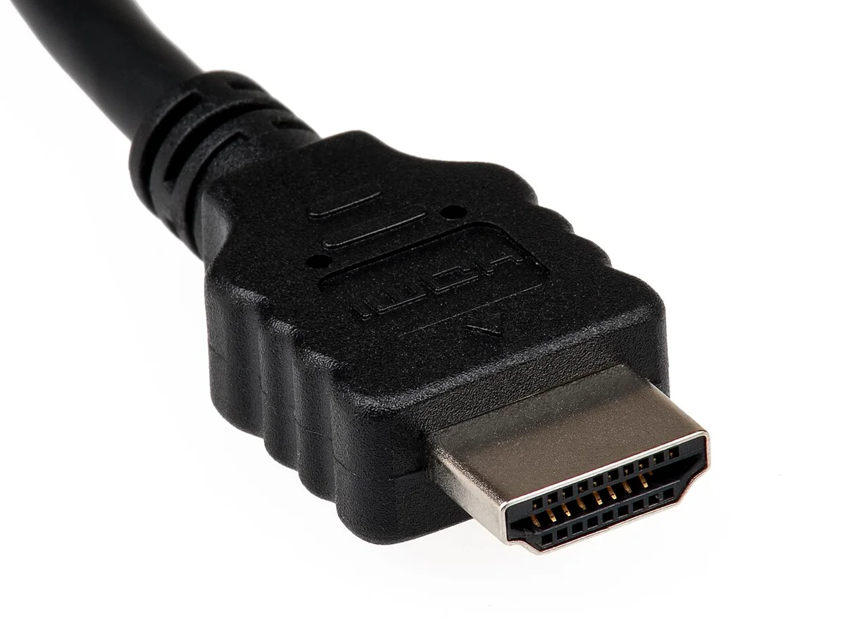 HDMI 케이블 커넥터 실물